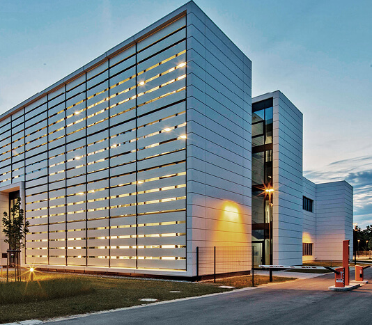 Exterior view of the SCHLEIFRING headquarters