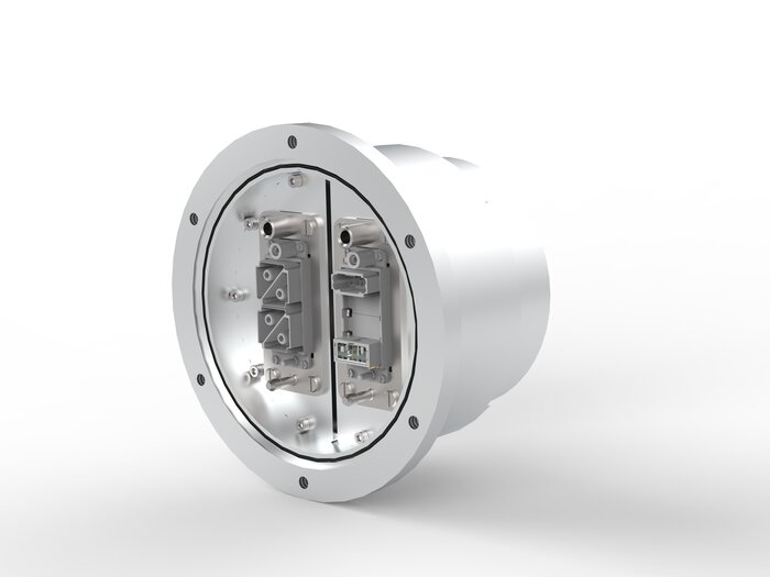 Slip ring with flange connector